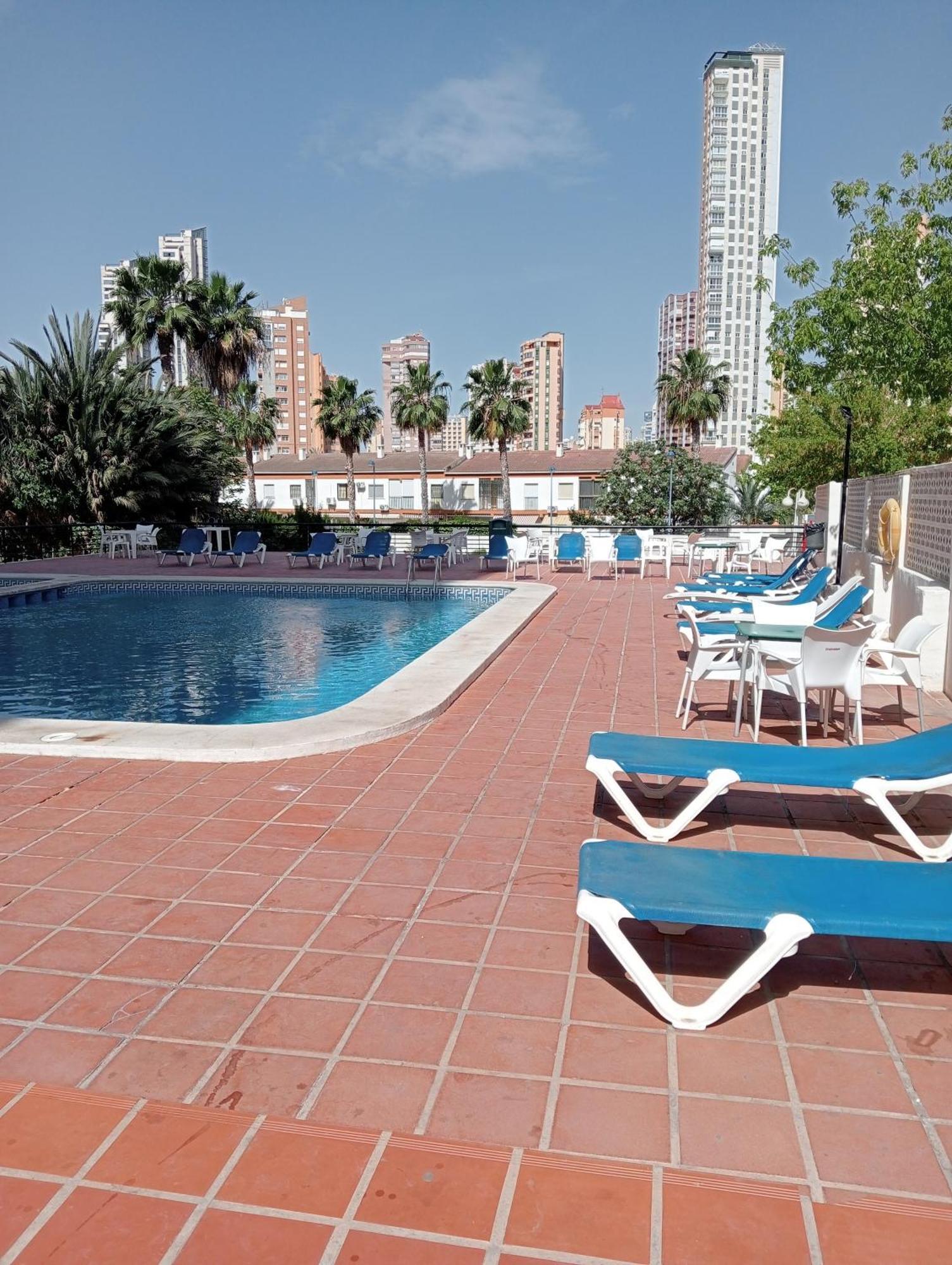 Luxmar Beach Бенидорм Екстериор снимка